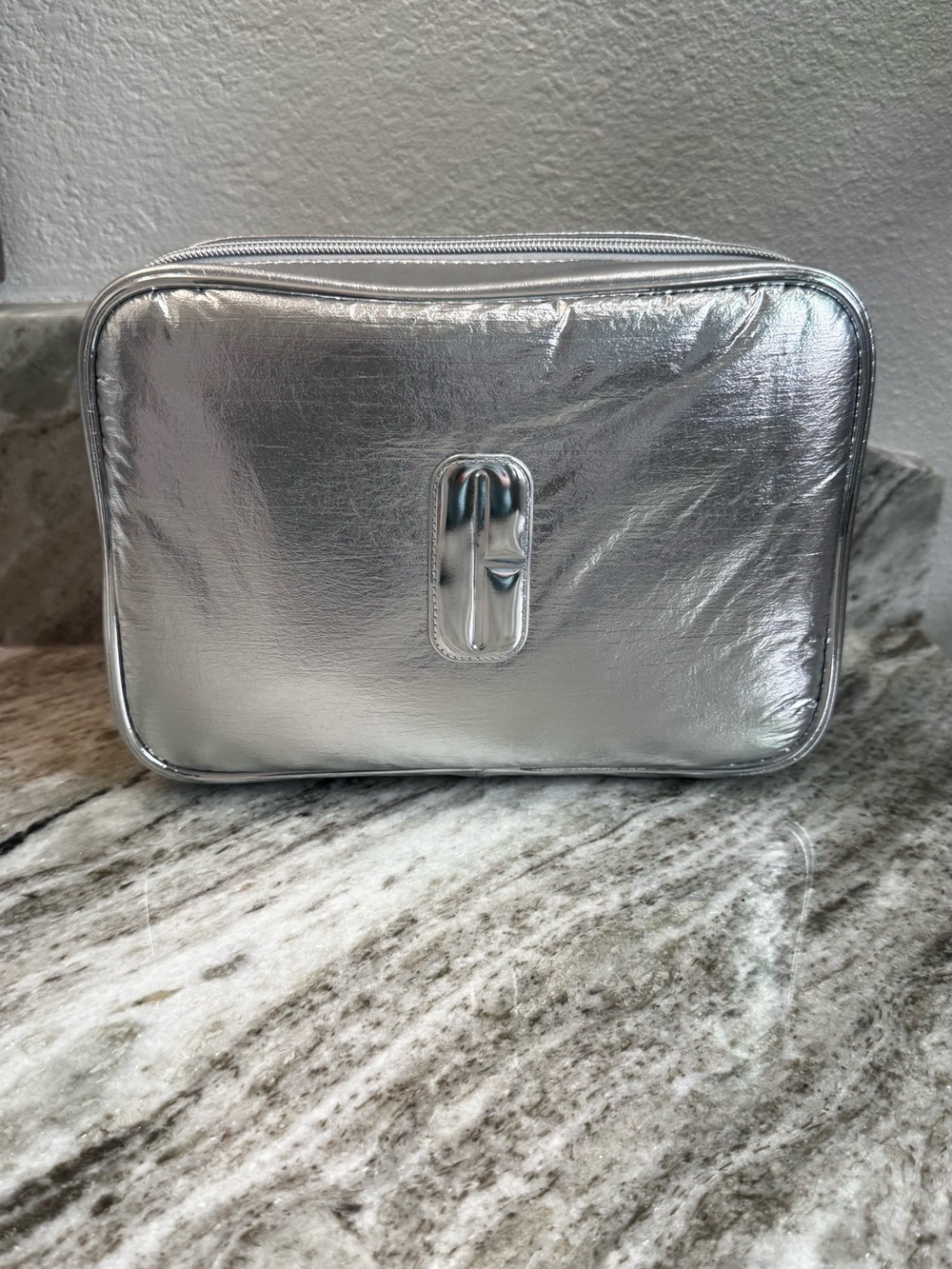 Clinique Fluffy Makeup Train Case Bag with 2 Removable mesh bags Metallic Sliver